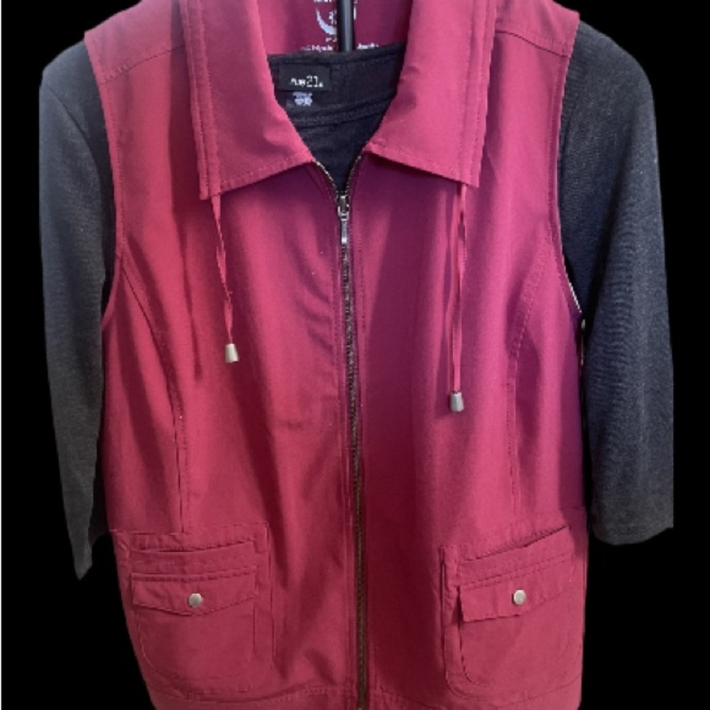 Zenergy Chico’s Active Wear Vest